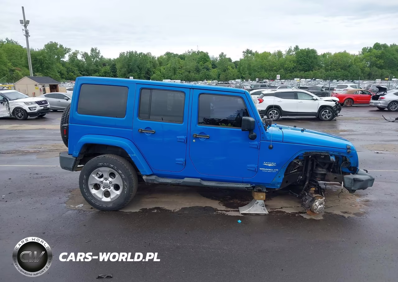 2011 Jeep Wrangler Unlimited Sahara VIN:1J4HA5H14BL588376 - 13
