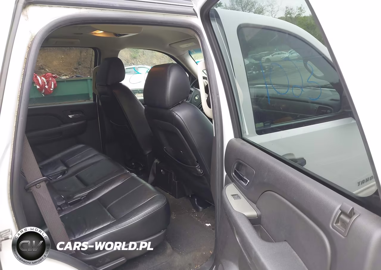 2009 Chevrolet Tahoe Ls VIN:1GNFC13C39R295446 - 8