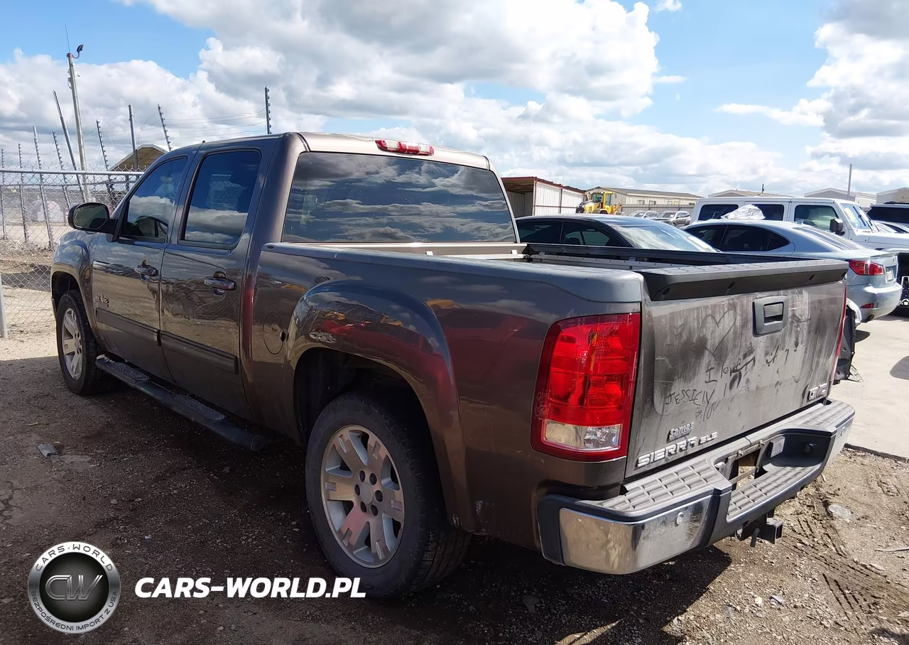 2008 GMC Sierra C1500 VIN:2GTEC13J281215340 - 3