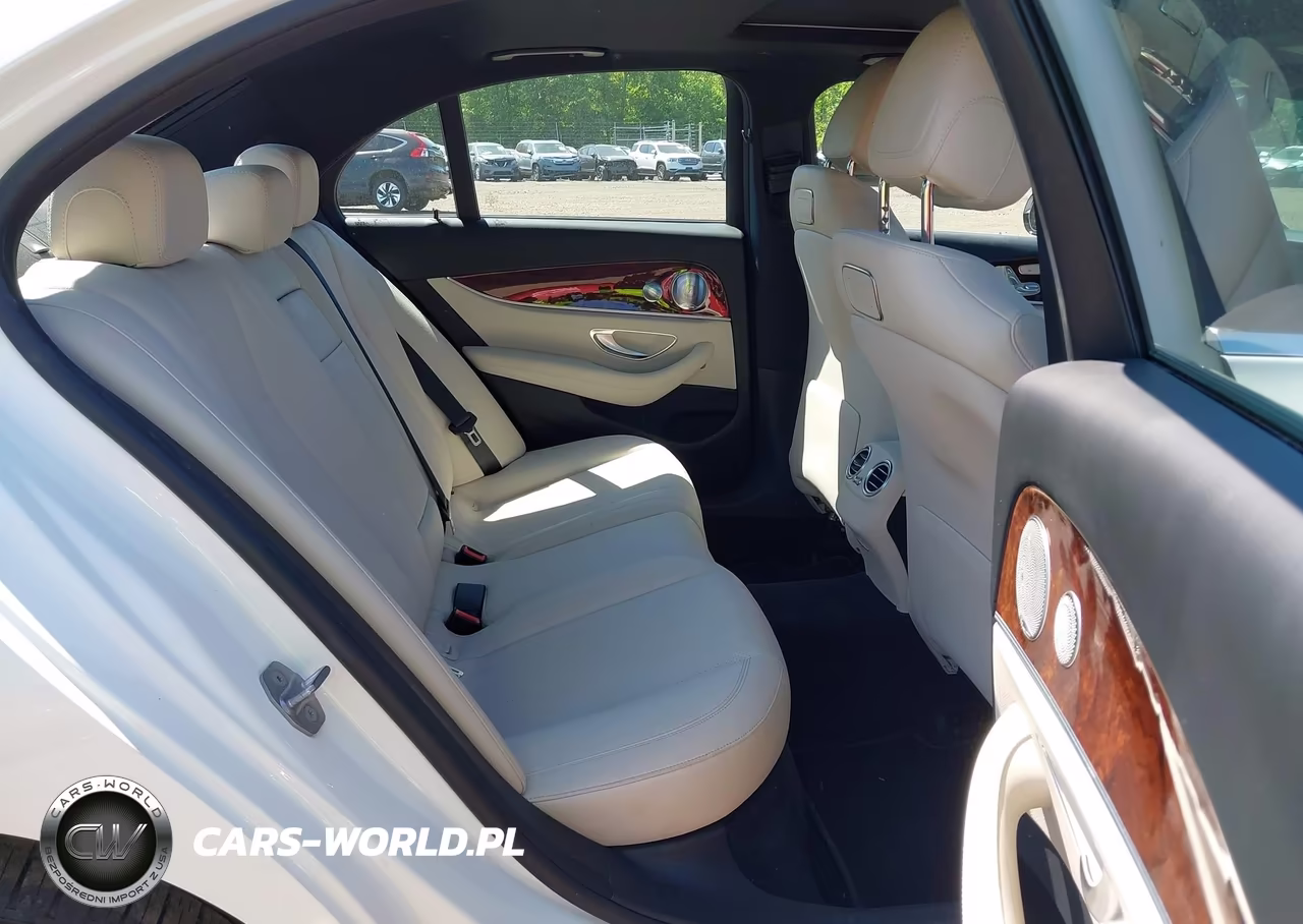 2018 Mercedes-Benz E 300 4Matic VIN:WDDZF4KB3JA317901 - 8