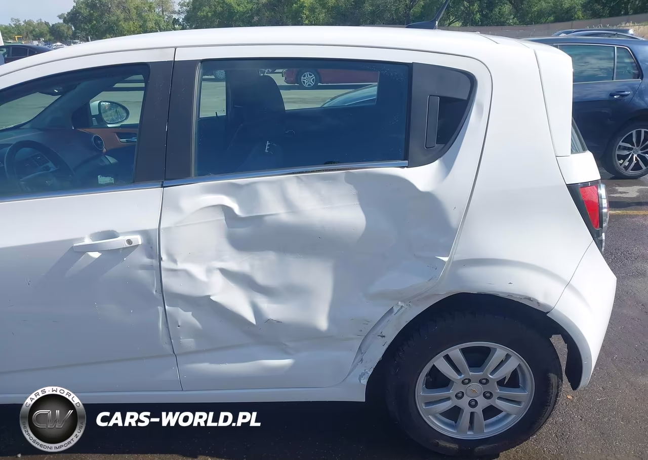 2012 Chevrolet Sonic 2Lt VIN:1G1JC6SH7C4110406 - 6