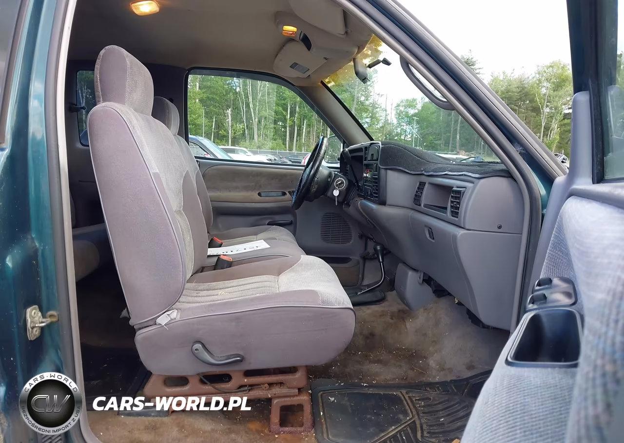 1995 Dodge Ram 1500 VIN:3B7HF13Y1SM161756 - 5