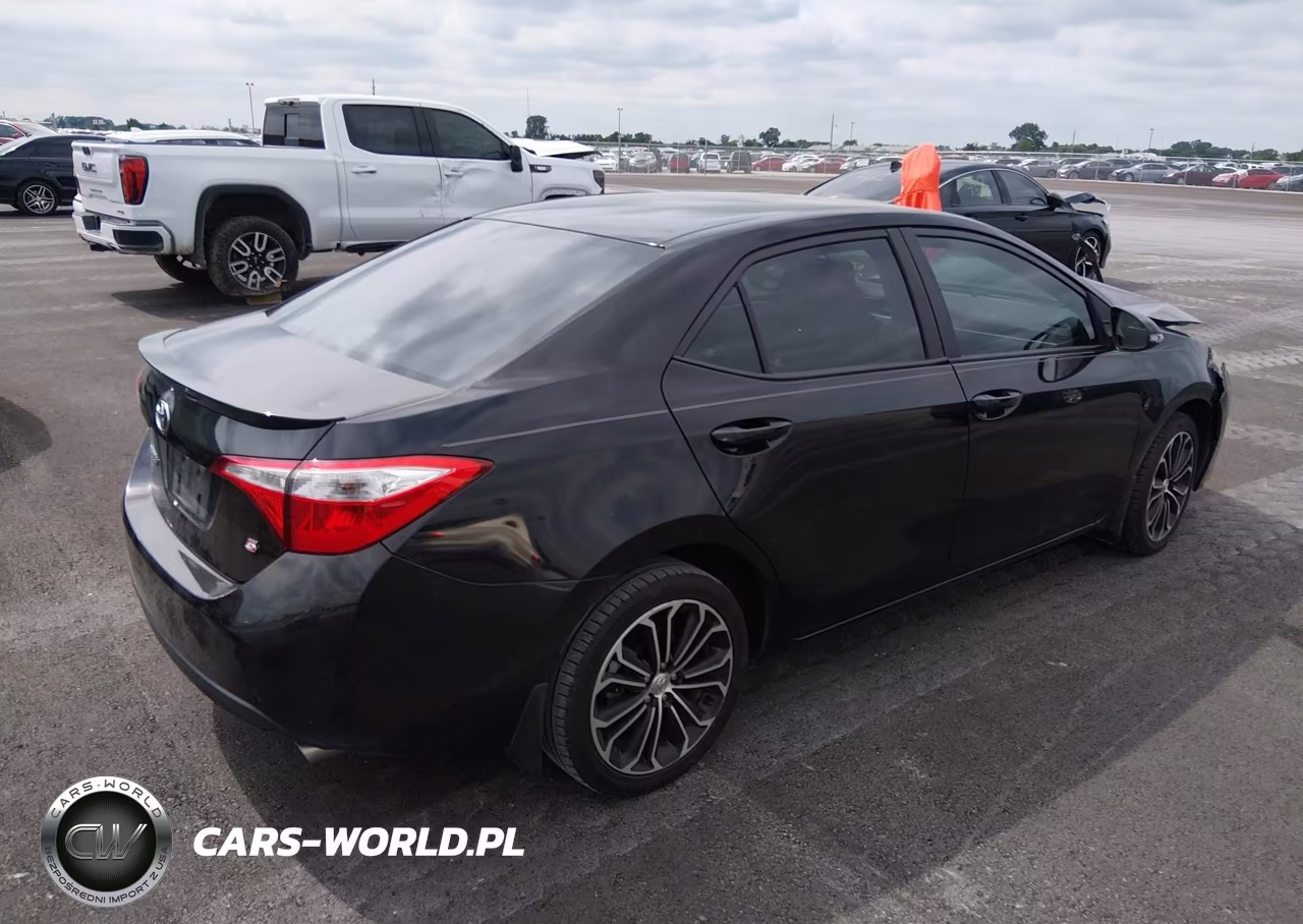 2014 Toyota Corolla S Plus VIN:5YFBURHE4EP102030 - 4