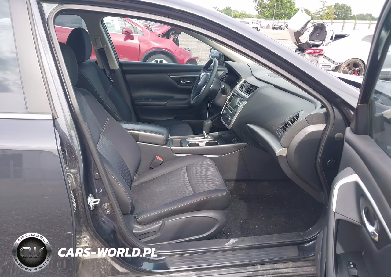2018 Nissan Altima 2.5 S VIN:1N4AL3AP2JC226958 - 5