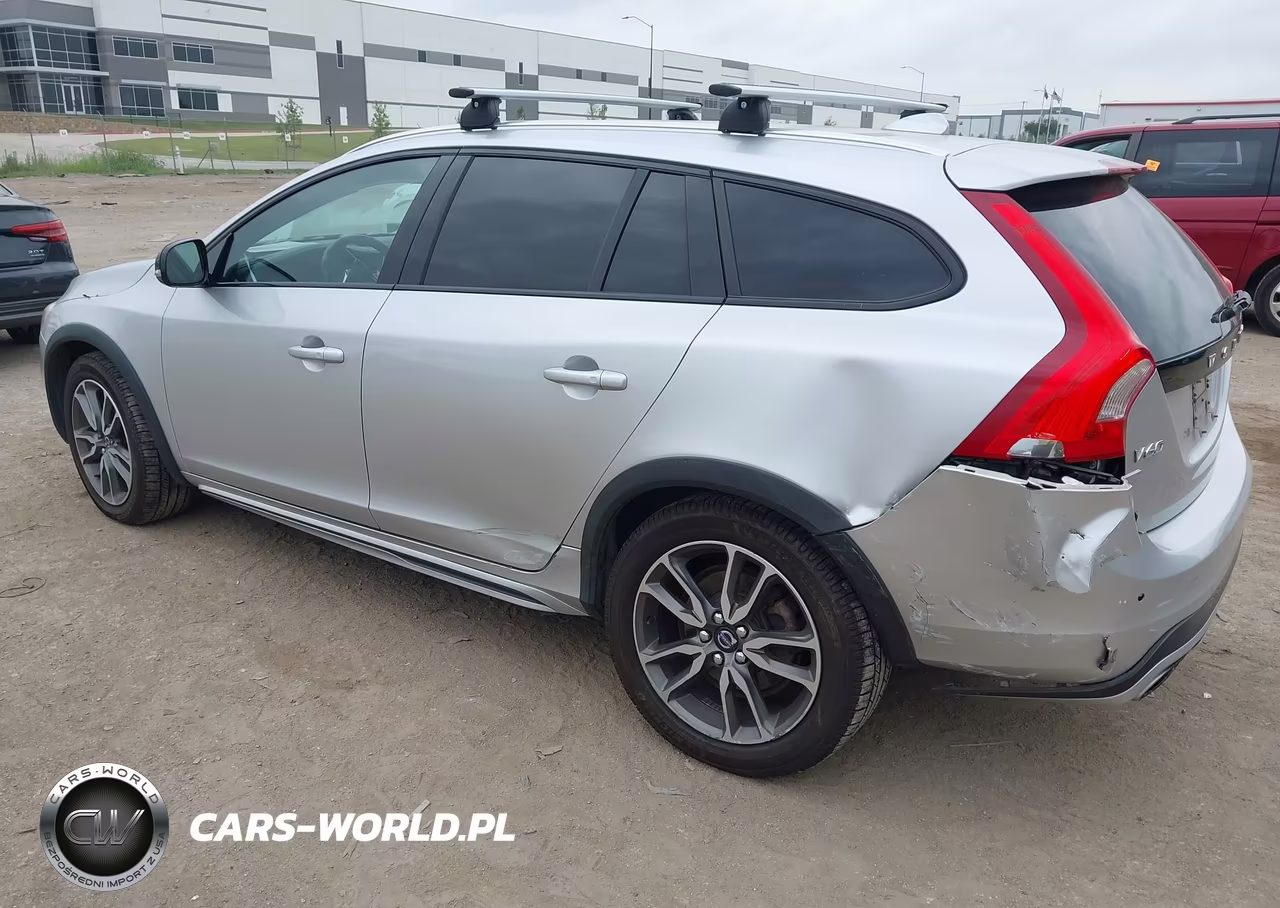 2016 Volvo V60 Cross Country T5 Platinum VIN:YV4612HM1G1007700 - 3