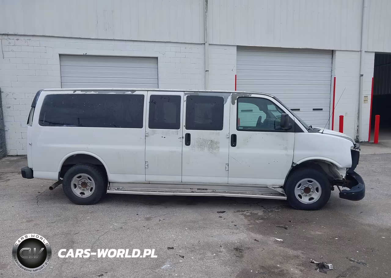 2010 Chevrolet Express 3500 Ls VIN:1GA2GZDG7A1128577 - 12