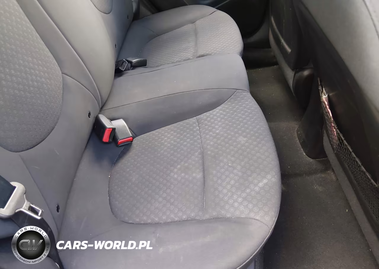 2012 Hyundai Accent Se VIN:KMHCU5AE8CU041932 - 8