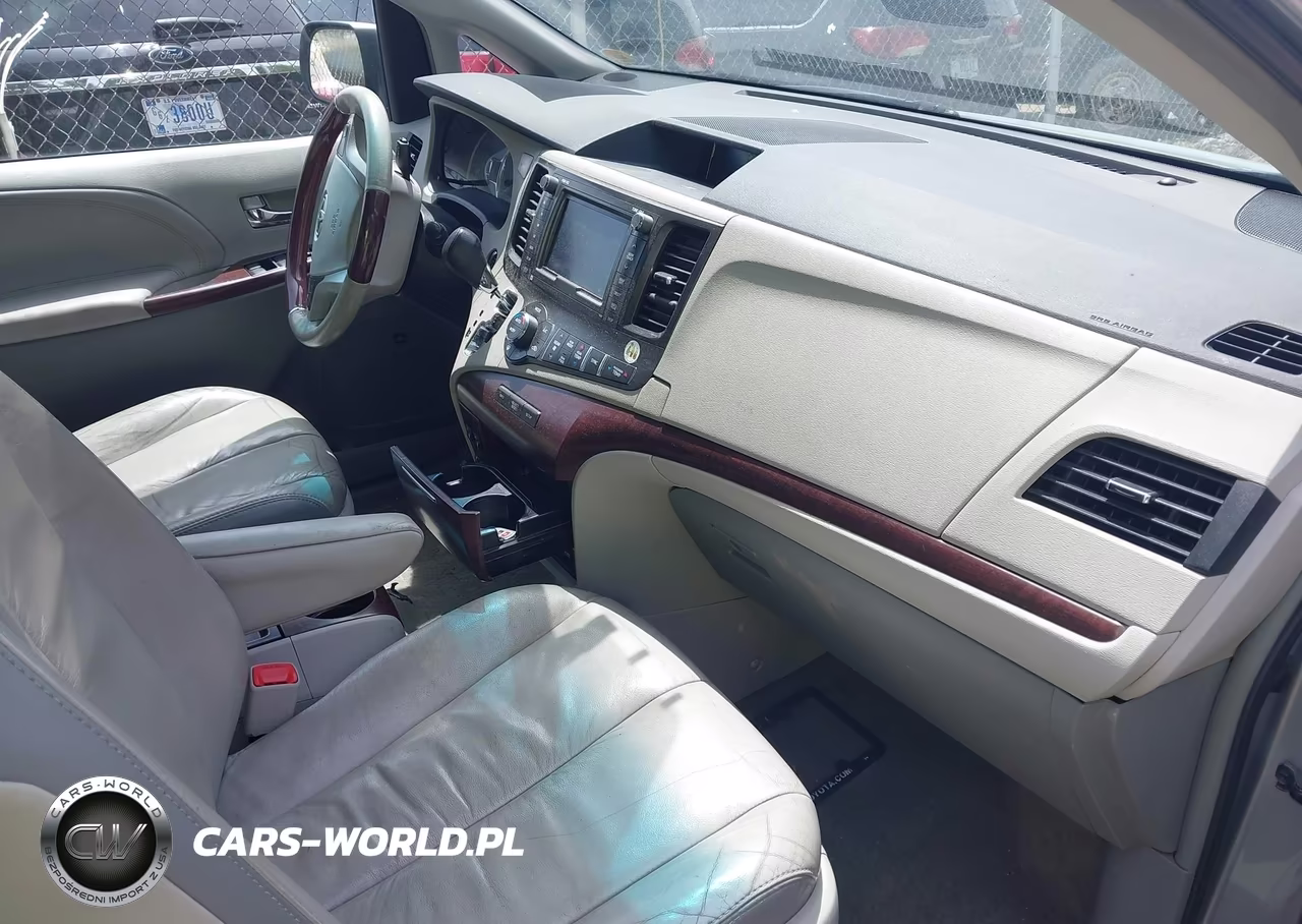 2011 Toyota Sienna Limited VIN:5TDDK3DC0BS028172 - 5