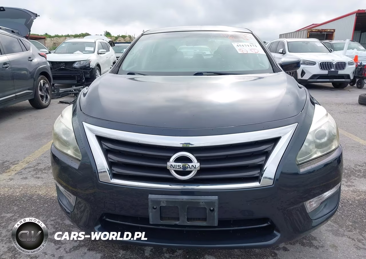 2015 Nissan Altima 2.5 S VIN:1N4AL3AP9FN308830 - 13