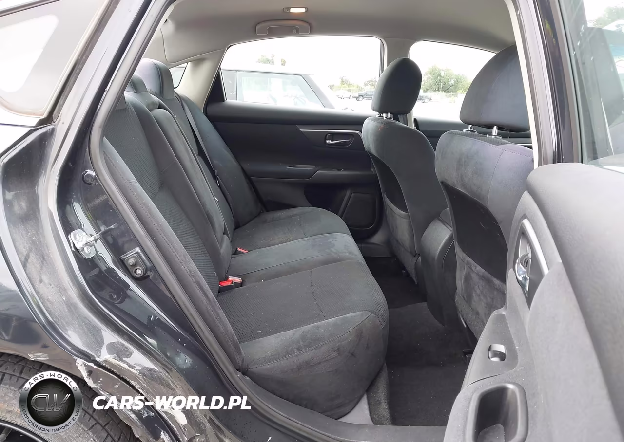 2015 Nissan Altima 2.5 S VIN:1N4AL3AP9FN308830 - 8