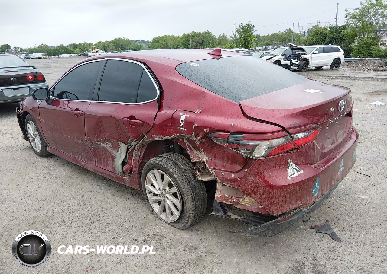 2021 Toyota Camry Le VIN:4T1C11AK9MU455004 - 3