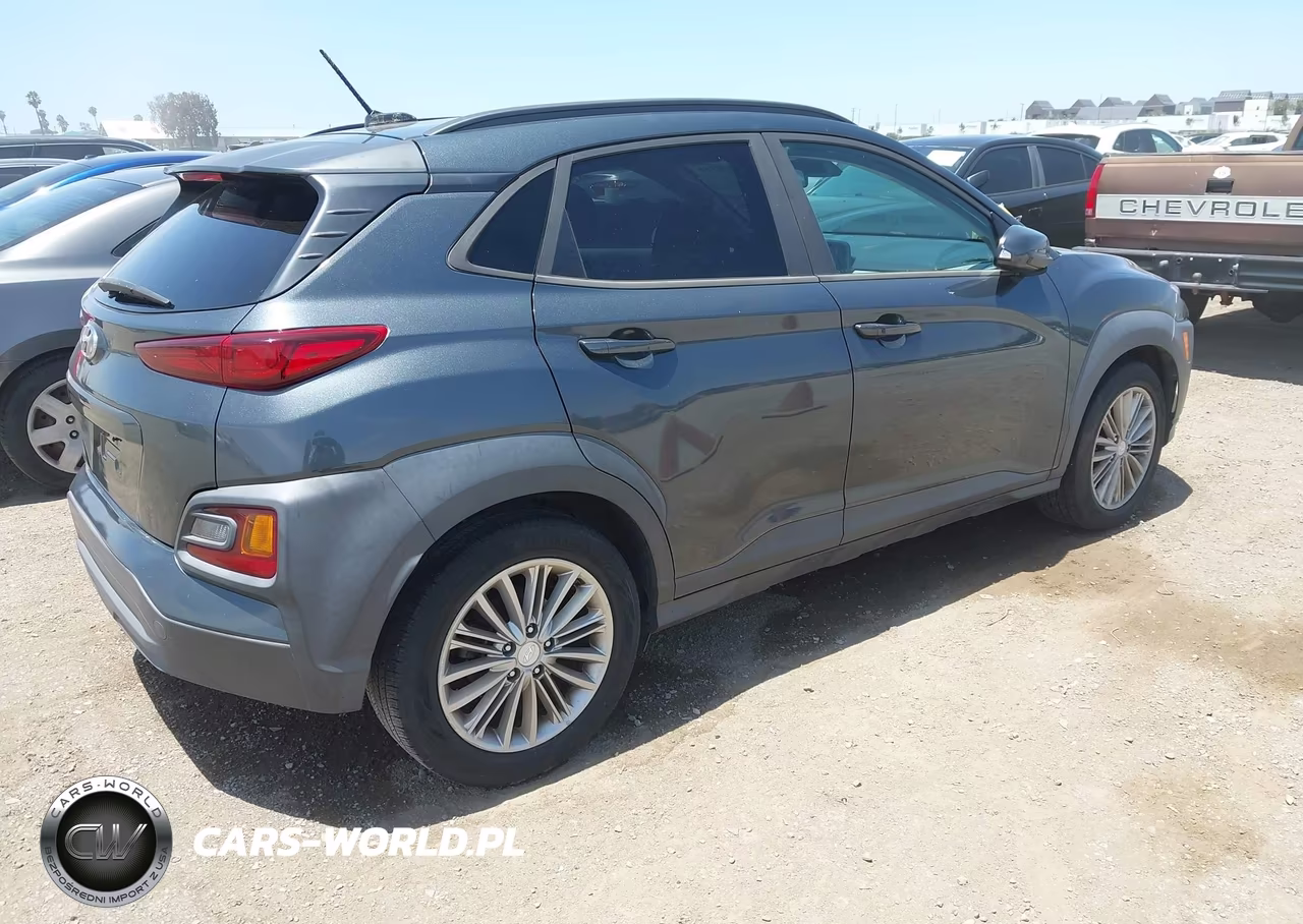 2018 Hyundai Kona Sel VIN:KM8K62AA4JU083092 - 4
