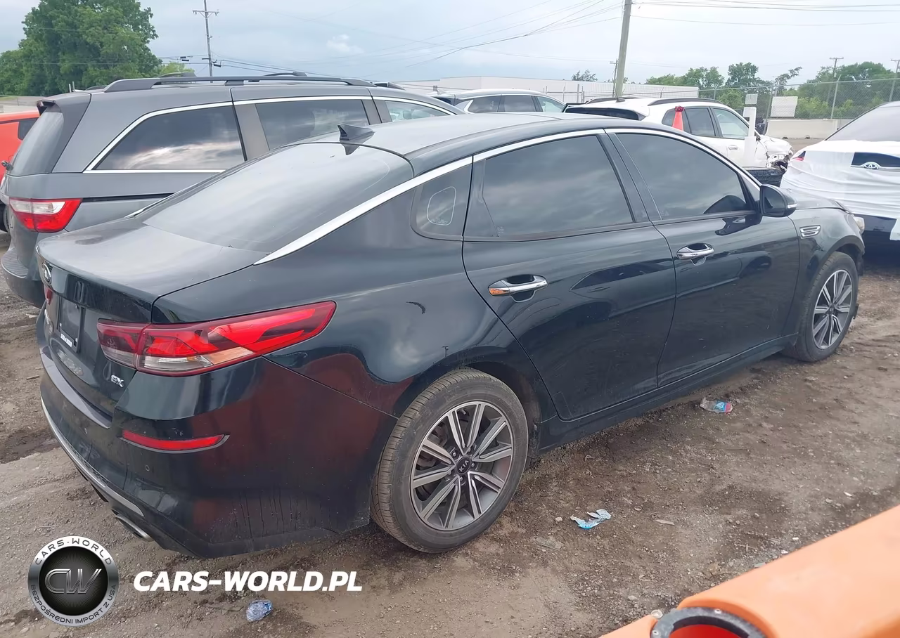 2020 Kia Optima Ex Premium VIN:5XXGU4L14LG410902 - 4