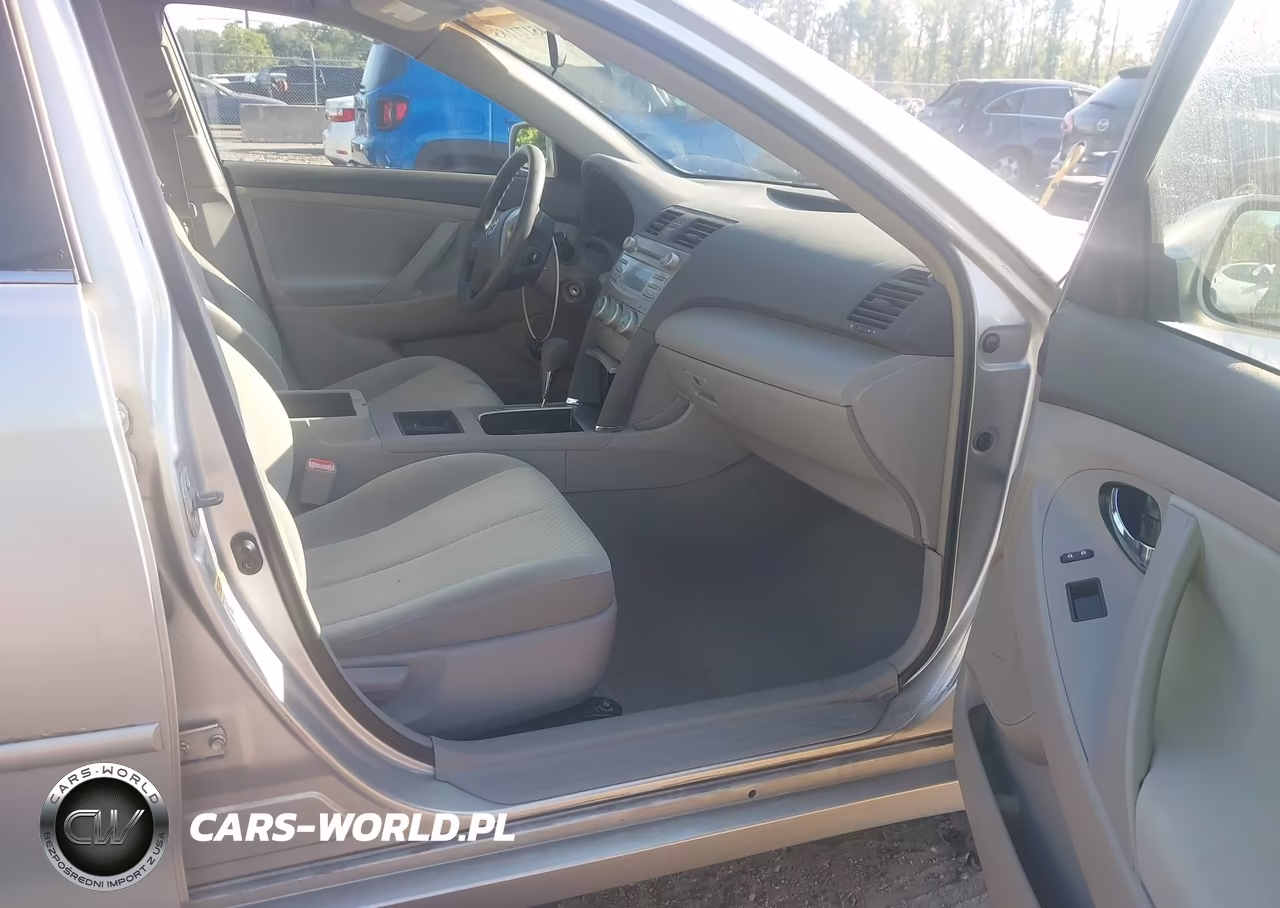 2009 Toyota Camry Le VIN:4T4BE46K19R087277 - 5