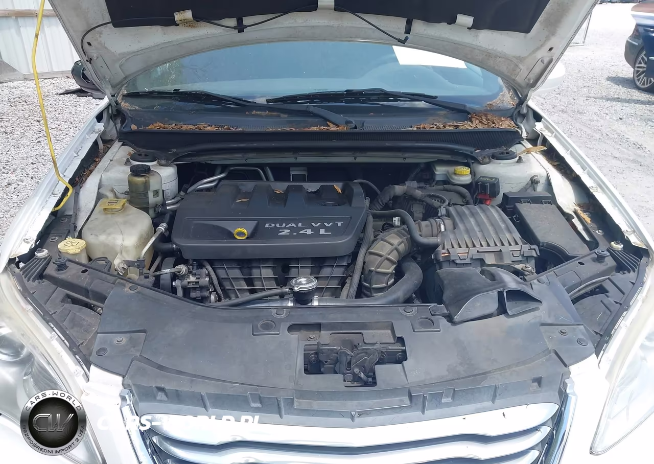 2011 Chrysler 200 Touring VIN:1C3BC1FB2BN576097 - 10