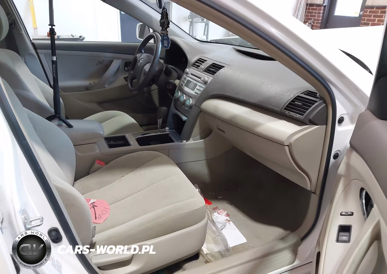 2009 Toyota Camry Le VIN:4T1BE46K79U887124 - 5