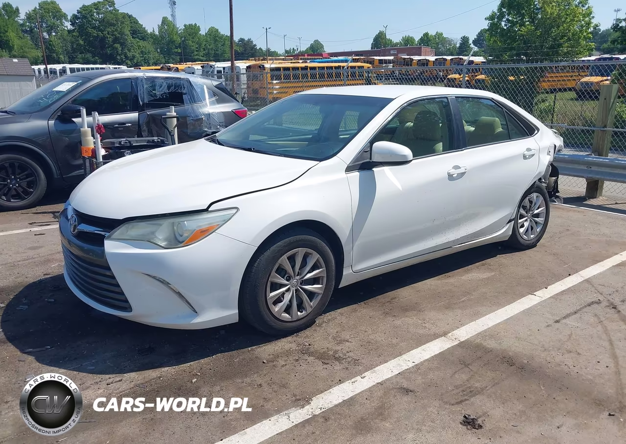2016 Toyota Camry Le VIN:4T4BF1FK0GR555184 - 2