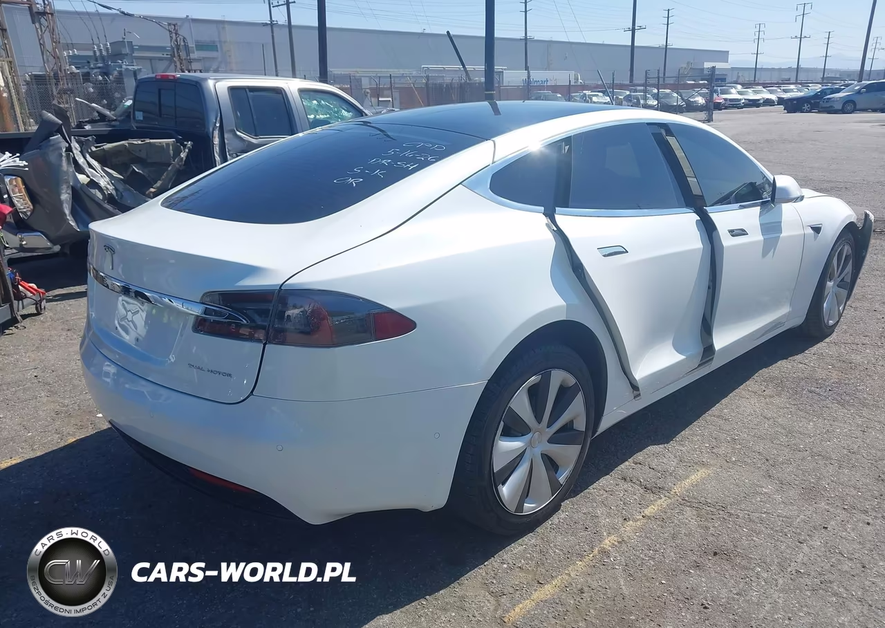 2020 Tesla Model S VIN:5YJSA1E25LF390461 - 4
