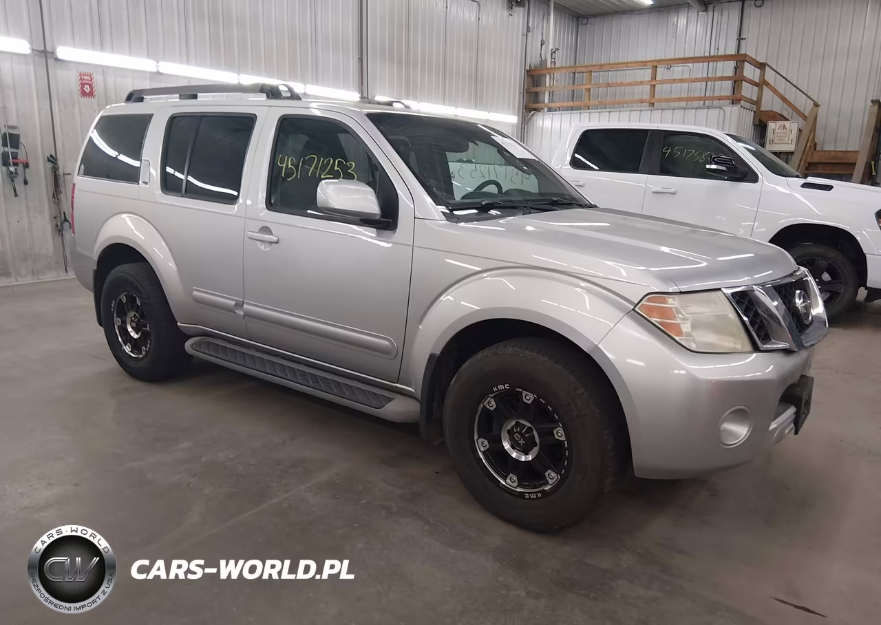 2011 Nissan Pathfinder Sv – zdjęcie 1 z 17
