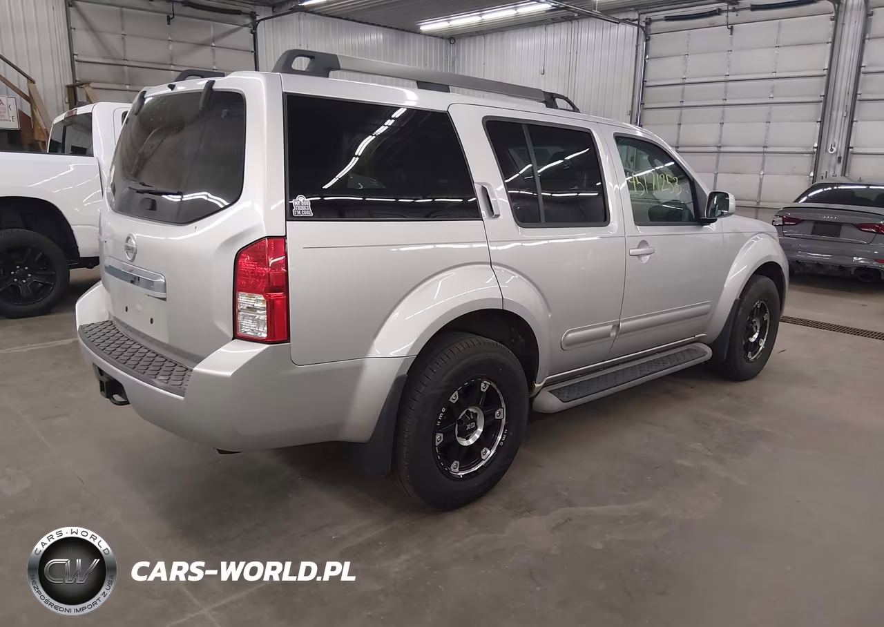2011 Nissan Pathfinder Sv VIN:5N1AR1NB2BC601045 - 4