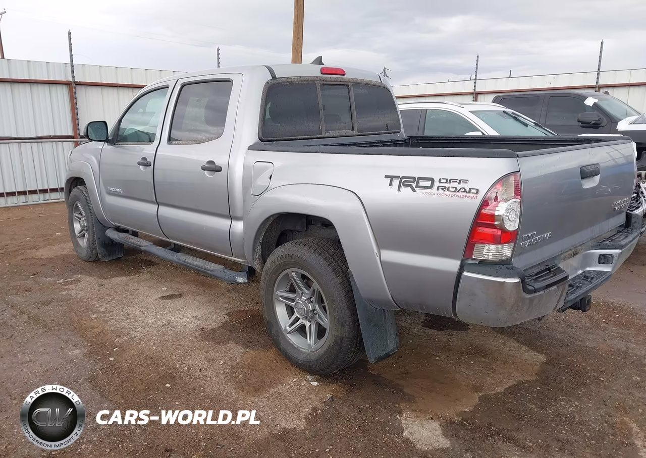 2014 Toyota Tacoma Prerunner V6 VIN:5TFJU4GN9EX059662 - 3