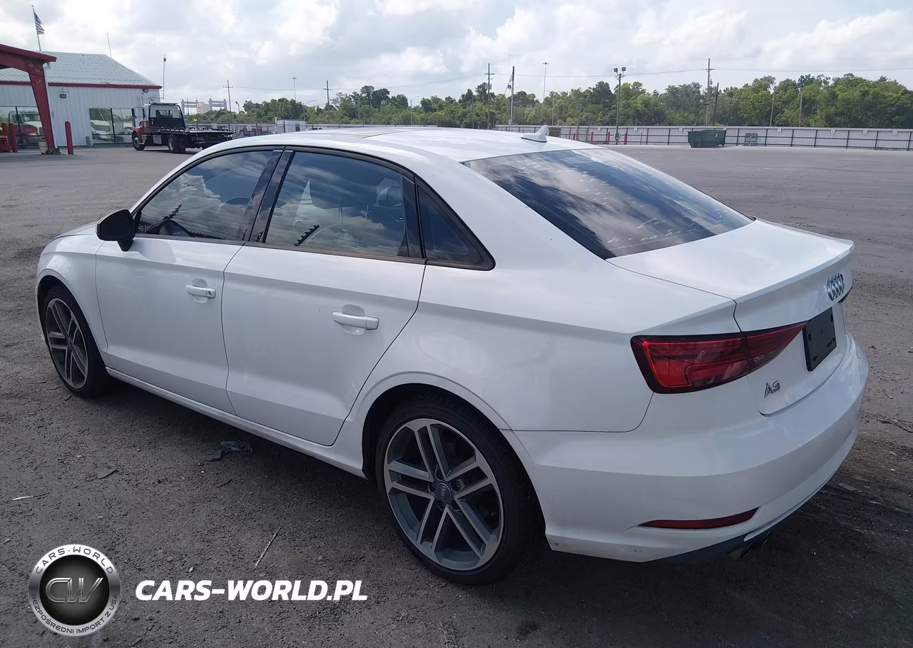 2018 Audi A3 2.0T Premium-2.0T Tech Premium VIN:WAUAUGFF9J1032306 - 14