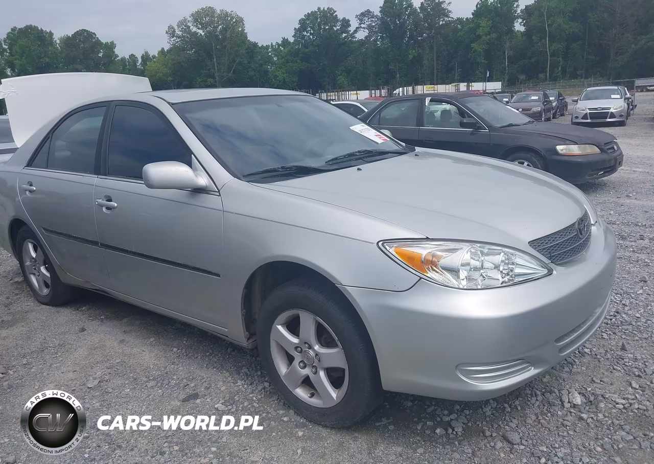 2004 Toyota Camry Le – zdjęcie 1 z 11