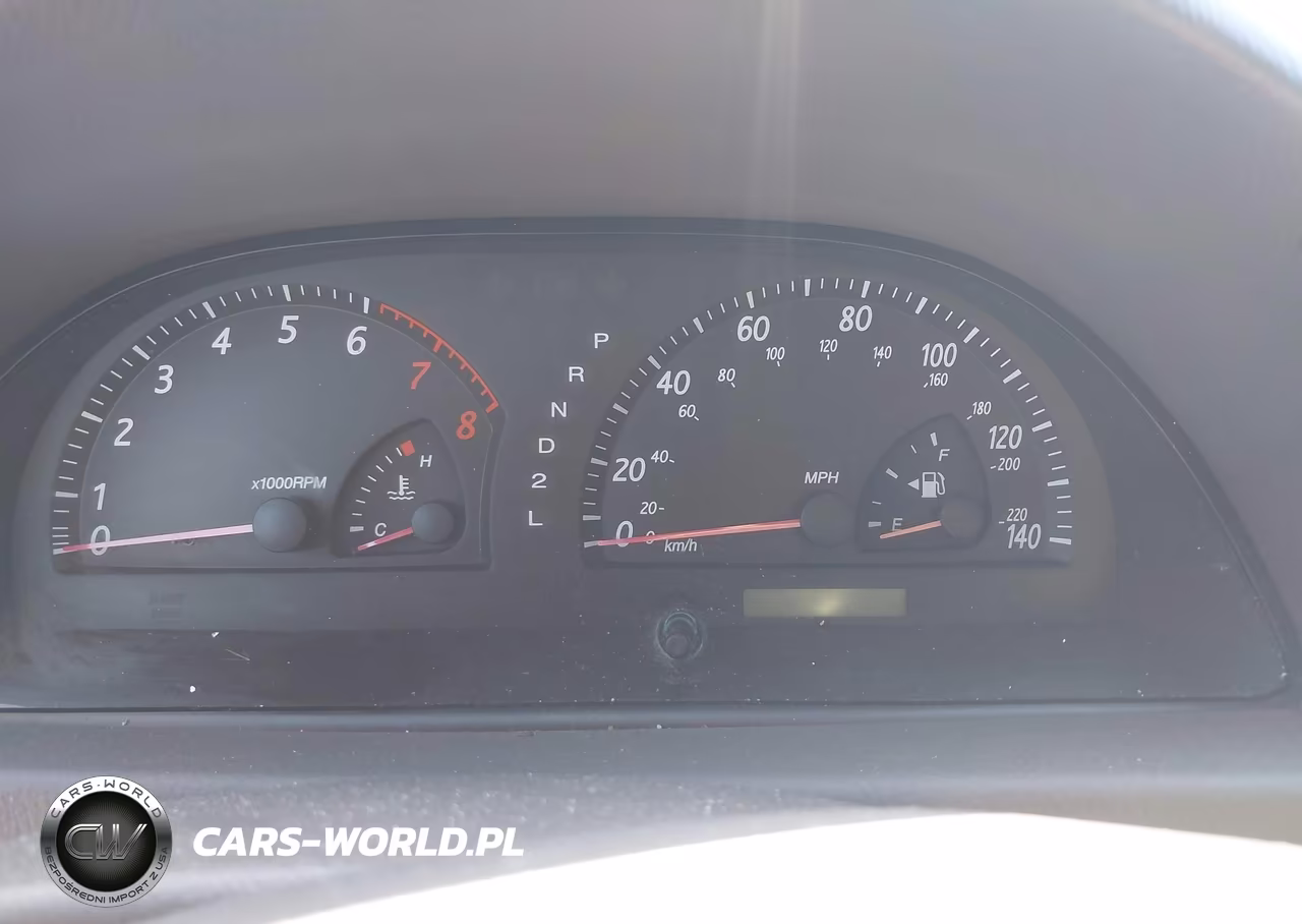 2004 Toyota Camry Le VIN:4T1BE32K24U835599 - 7
