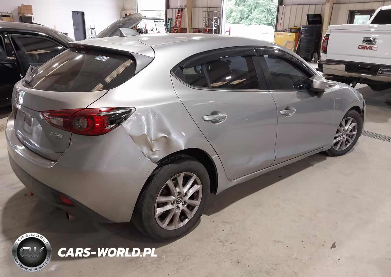 2014 Mazda Mazda3 I Touring VIN:JM1BM1L77E1214187 - 4