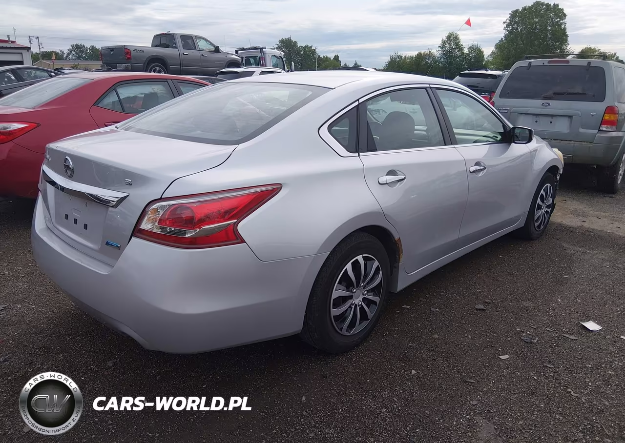 2013 Nissan Altima 2.5 S VIN:1N4AL3APXDC151804 - 4