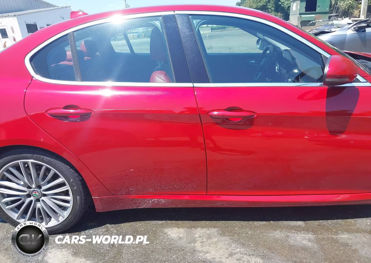 2017 Alfa Romeo Giulia Ti Rwd VIN:ZARFAECN4H7557448 - 13