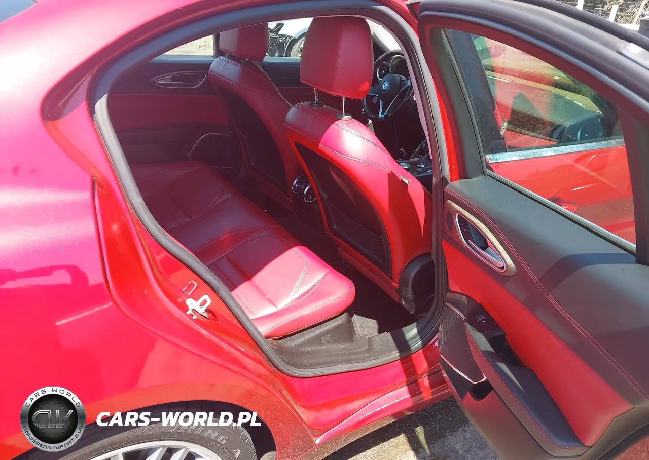 2017 Alfa Romeo Giulia Ti Rwd VIN:ZARFAECN4H7557448 - 8