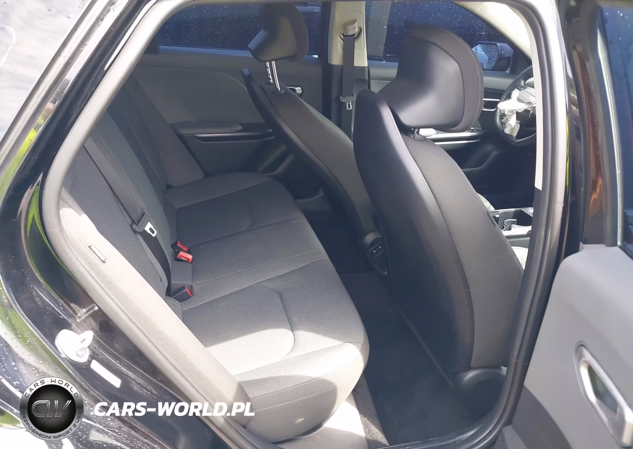 2025 Kia K4 Lxs VIN:3KPFT4DE2SE146506 - 8