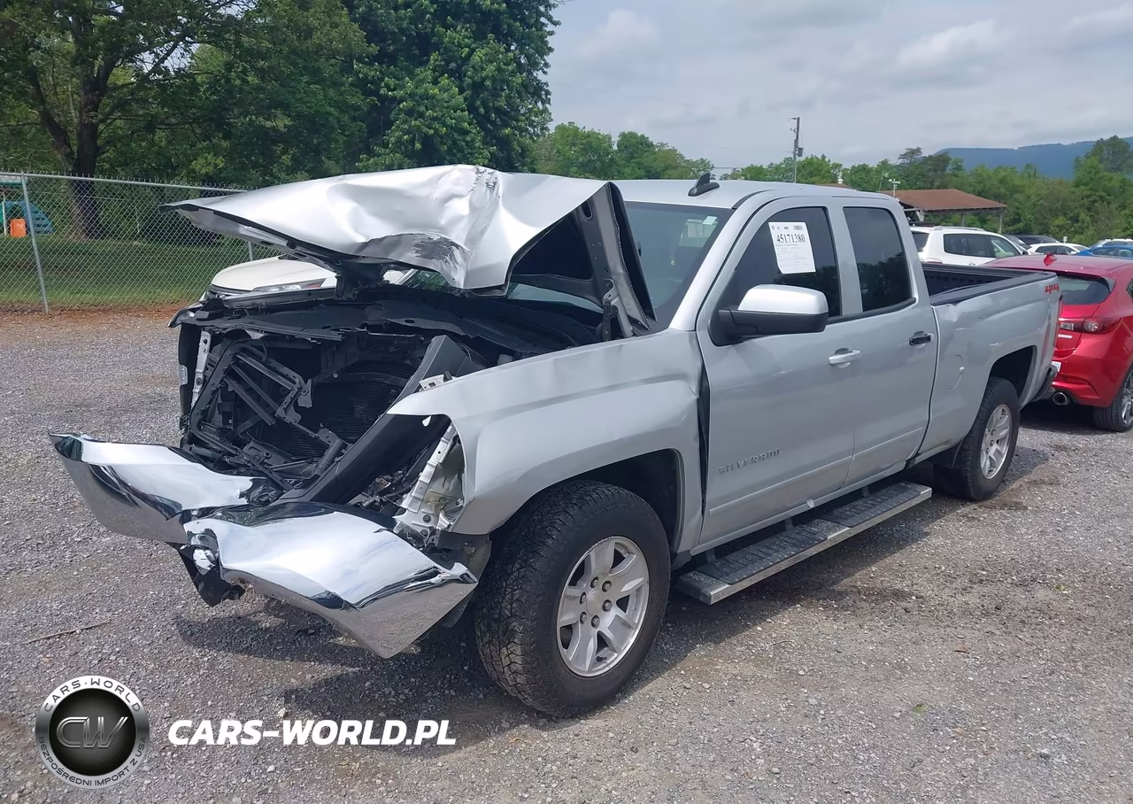 2018 Chevrolet Silverado 1500 1Lt VIN:1GCVKREC8JZ151608 - 2