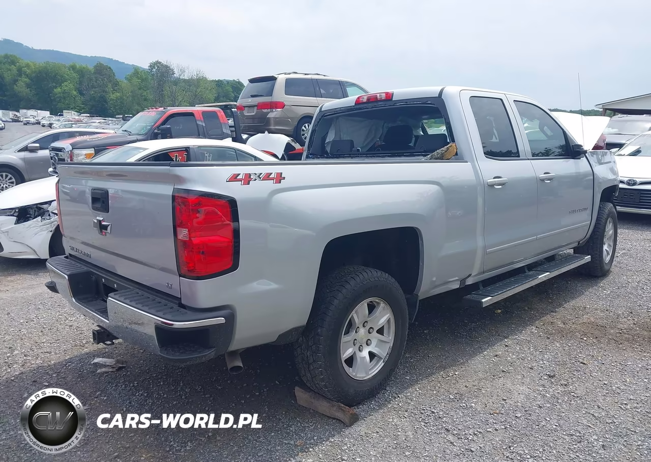2018 Chevrolet Silverado 1500 1Lt VIN:1GCVKREC8JZ151608 - 4
