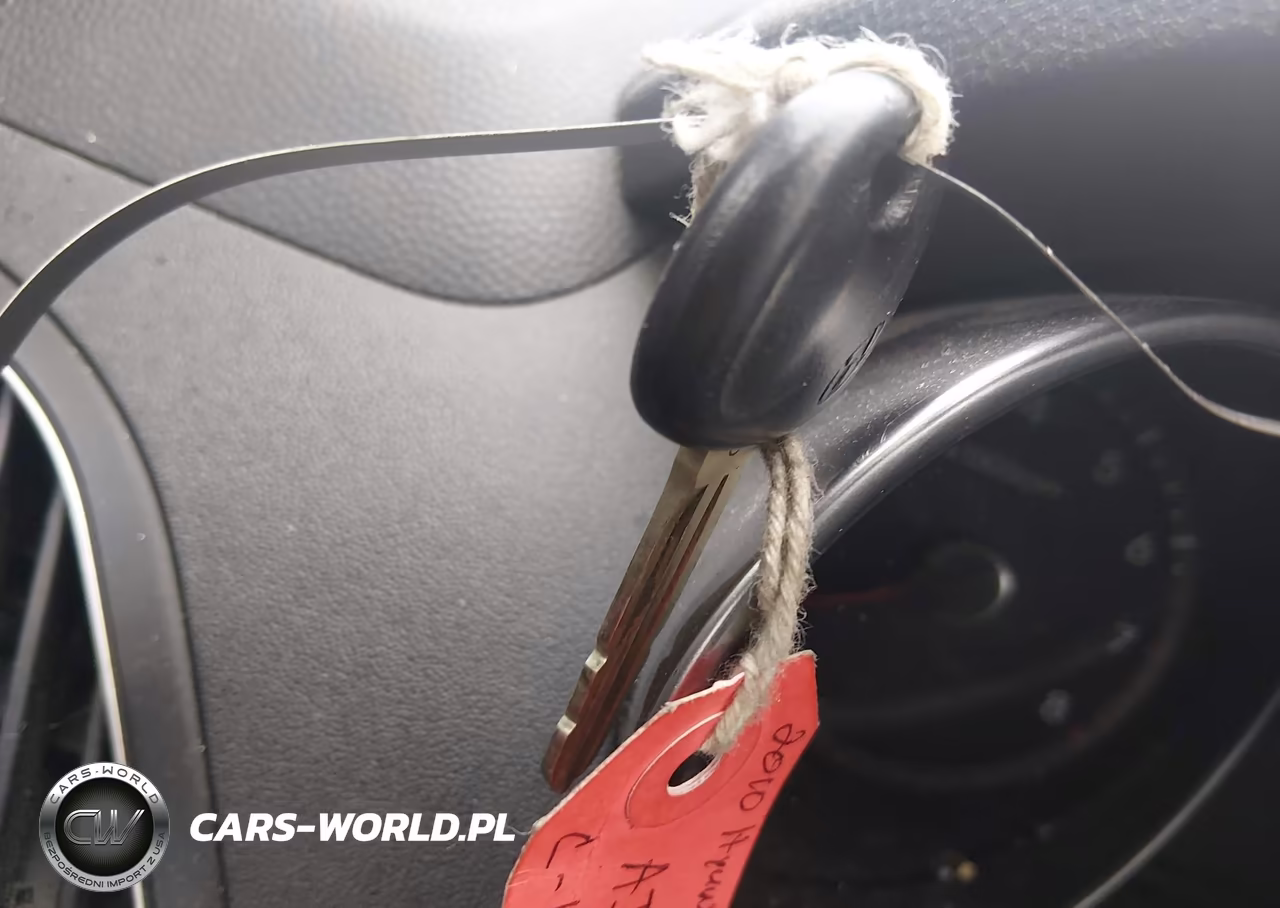 2011 Hyundai Tucson Gls VIN:KM8JU3AC2BU205118 - 11