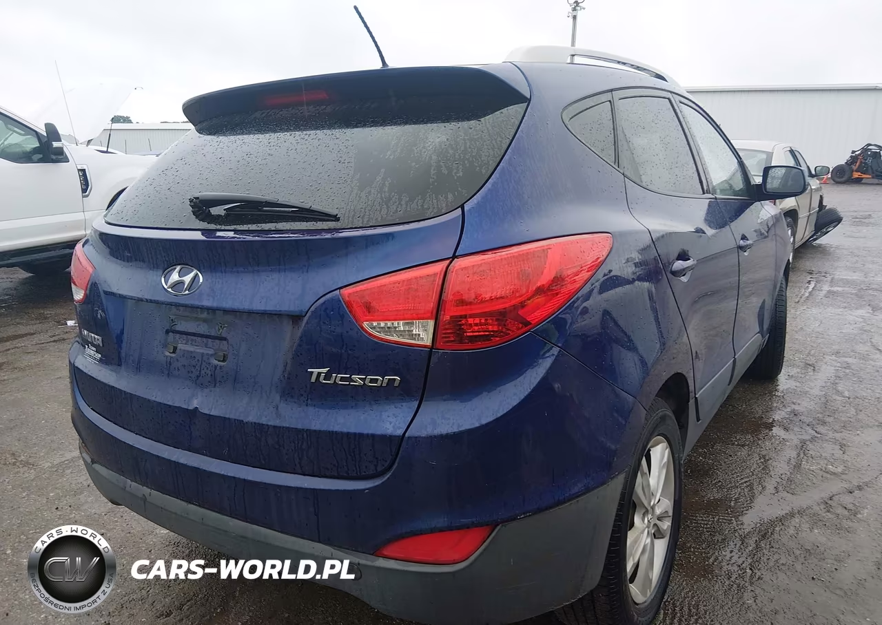 2011 Hyundai Tucson Gls VIN:KM8JU3AC2BU205118 - 4