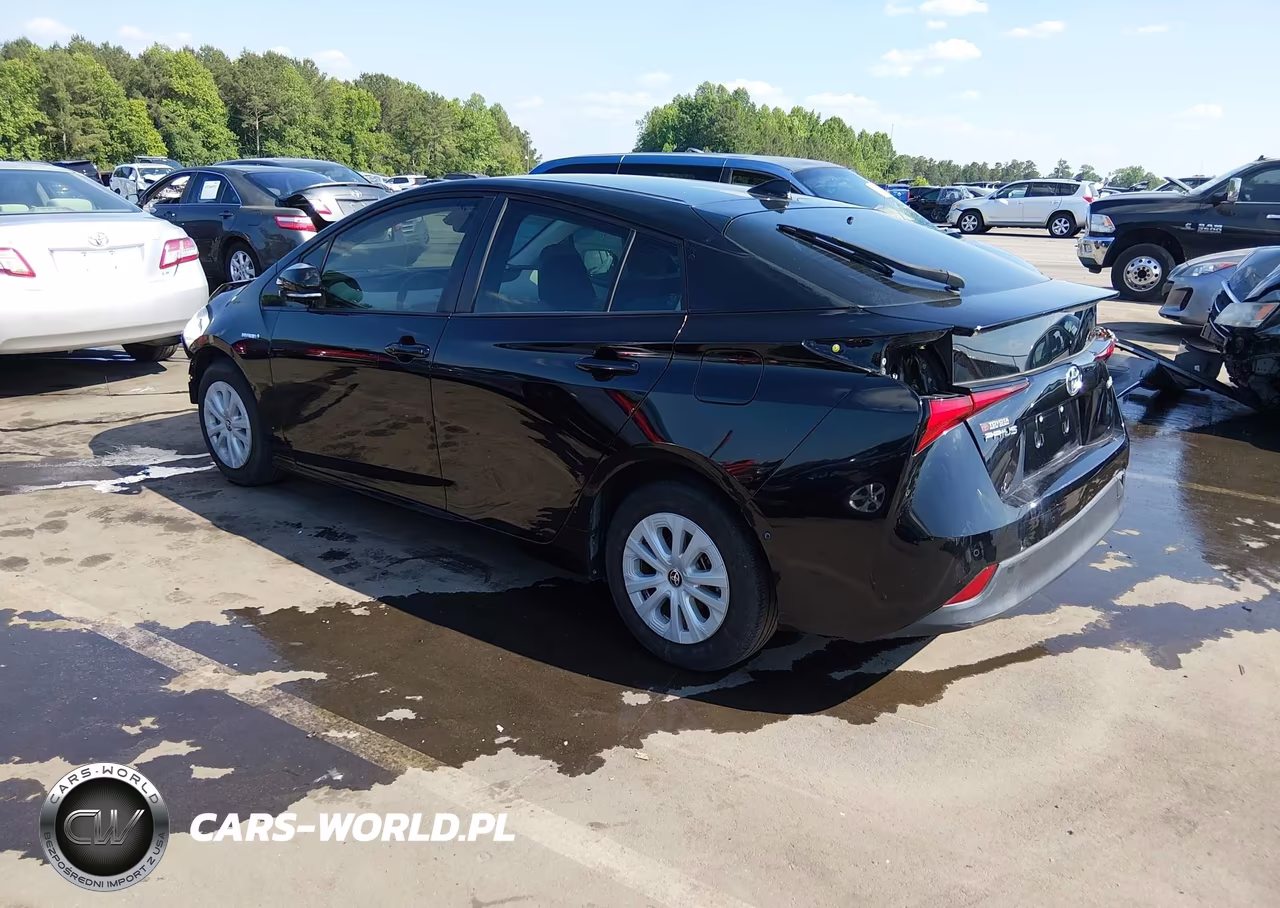 2019 Toyota Prius Le VIN:JTDKARFU4K3087262 - 3
