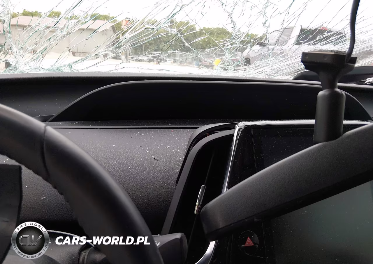 2017 Toyota Prius Prime Advanced VIN:JTDKARFP5H3003081 - 16