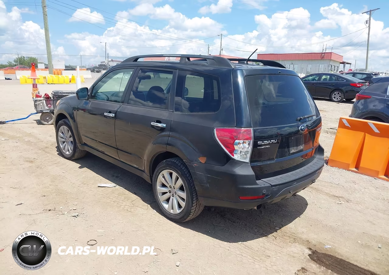 2011 Subaru Forester 2.5X Limited VIN:JF2SHAEC6BH736733 - 3