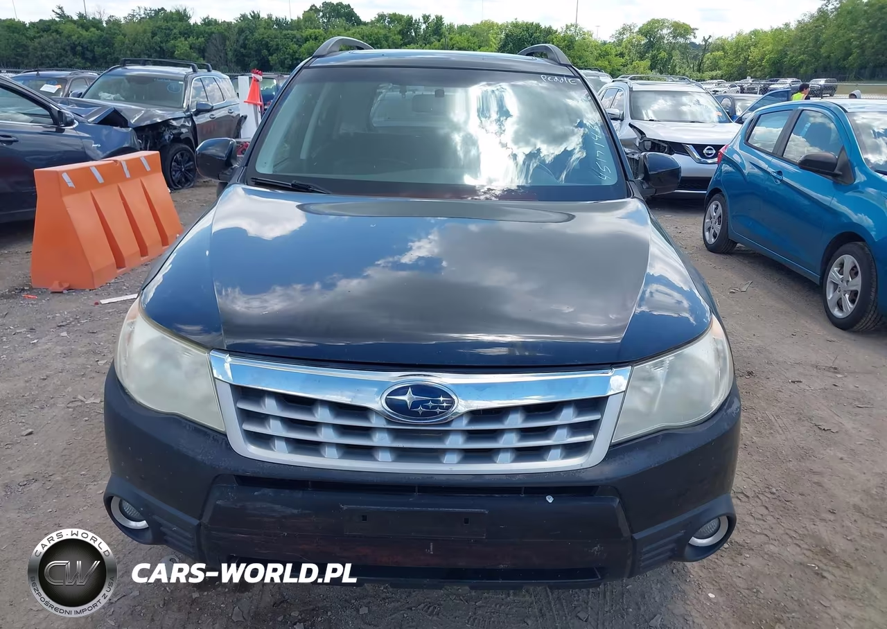 2011 Subaru Forester 2.5X Limited VIN:JF2SHAEC6BH736733 - 6