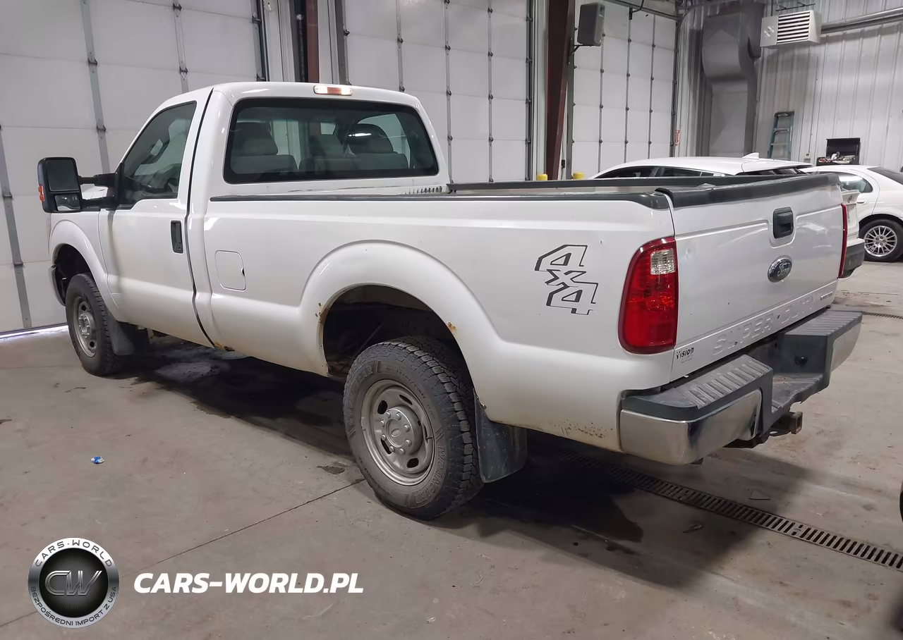 2013 Ford F-250 Xl VIN:1FTBF2B60DEB36898 - 3