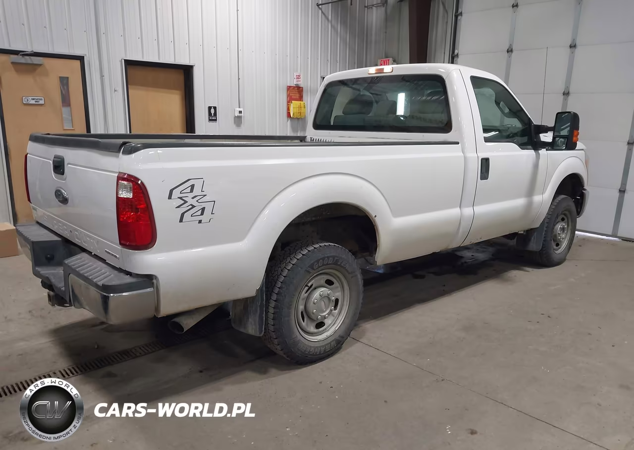 2013 Ford F-250 Xl VIN:1FTBF2B60DEB36898 - 4