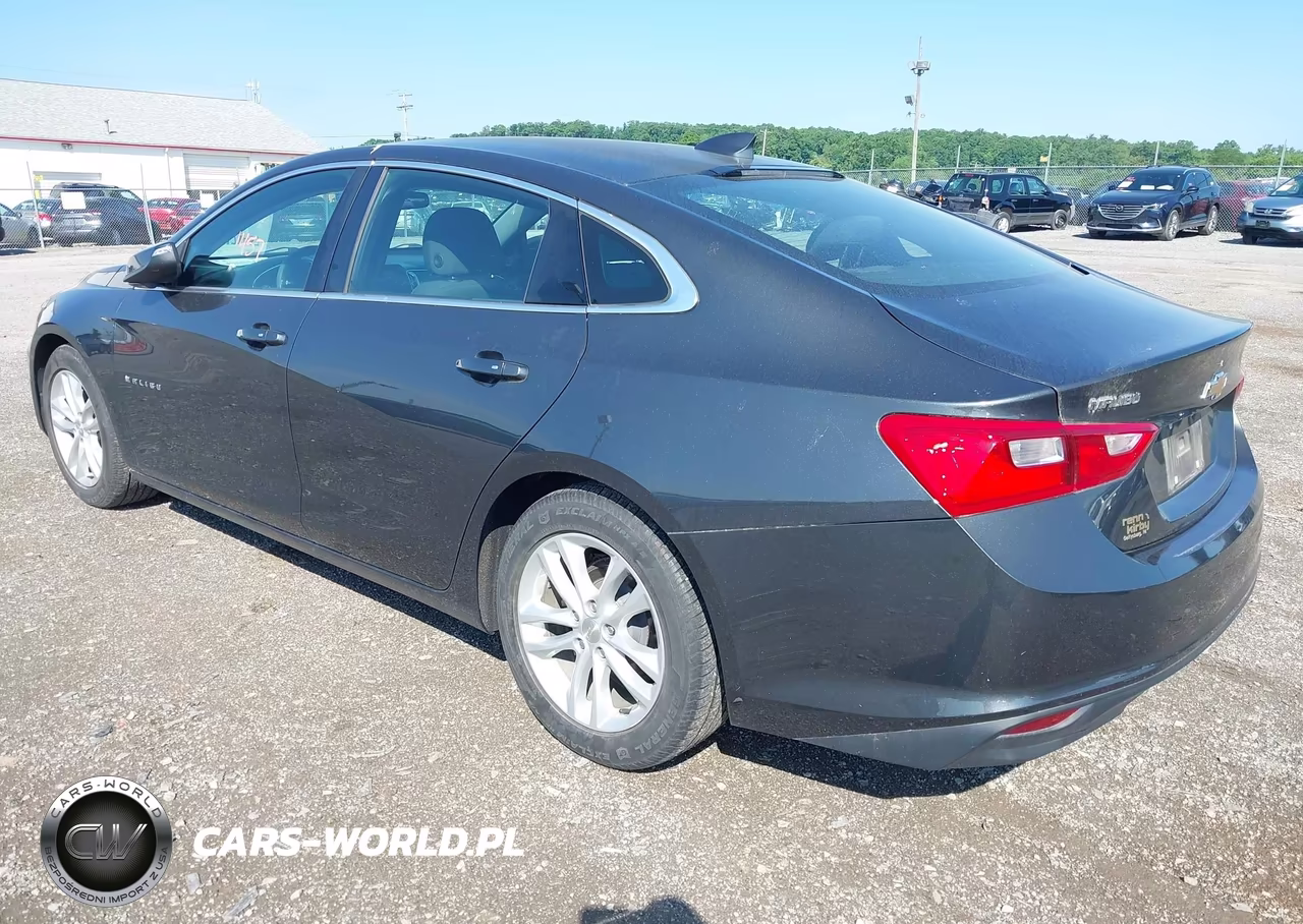 2017 Chevrolet Malibu 1Lt VIN:1G1ZE5ST3HF250055 - 3