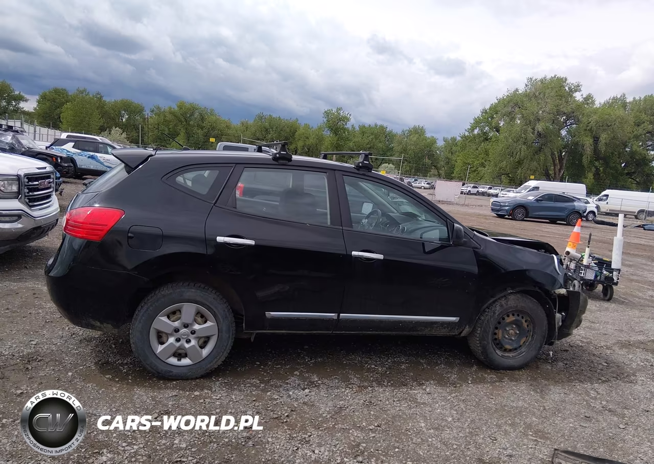2013 Nissan Rogue S VIN:JN8AS5MV9DW622105 - 13