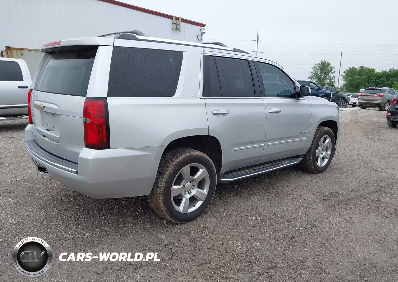 2015 Chevrolet Tahoe Ltz VIN:1GNSKCKCXFR247310 - 4