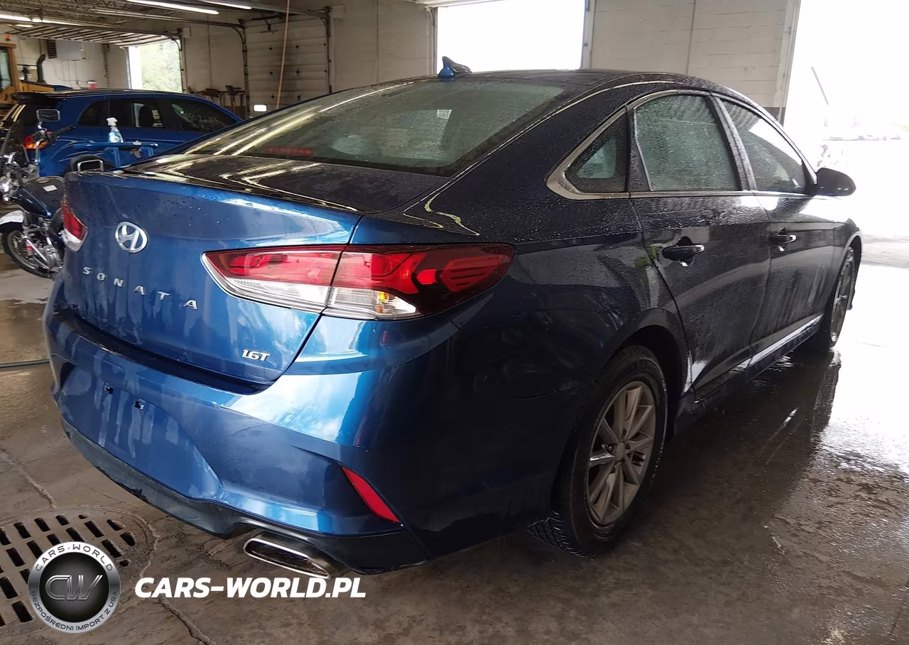 2018 Hyundai Sonata Eco VIN:5NPE24AA6JH711821 - 4