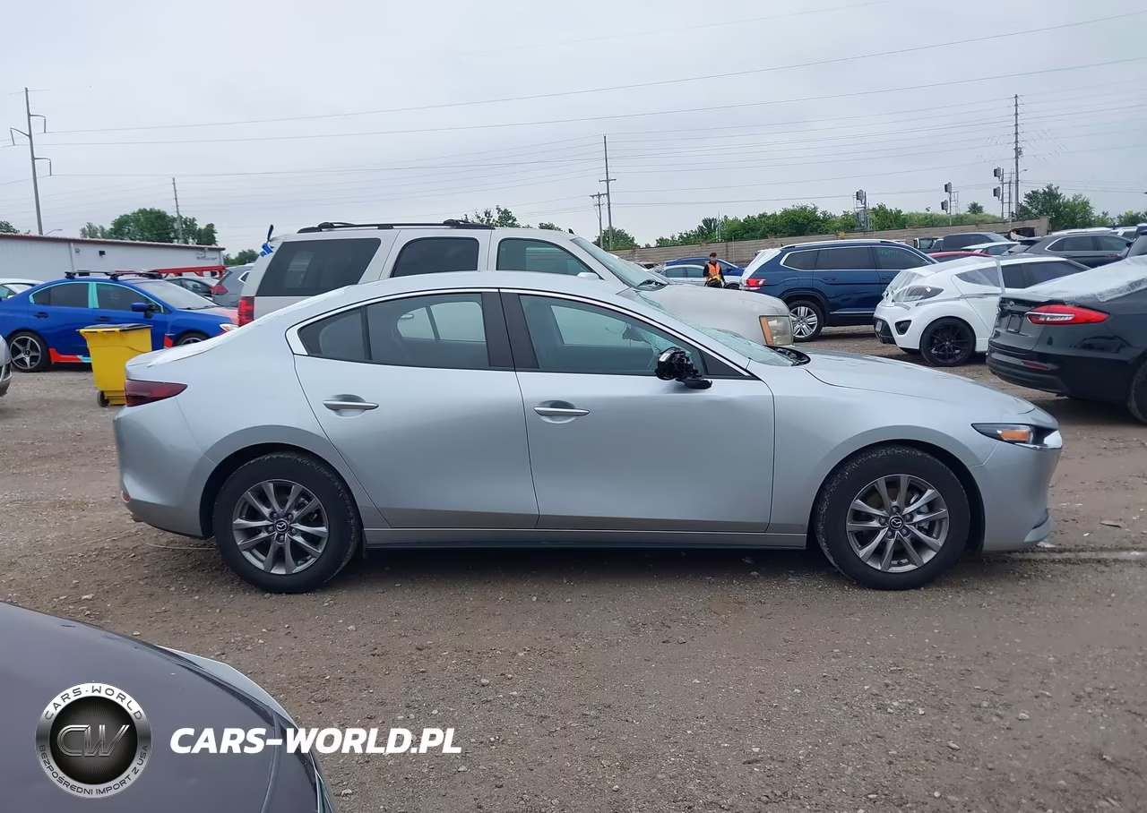 2021 Mazda Mazda3 2.0 VIN:JM1BPAA72M1334309 - 13