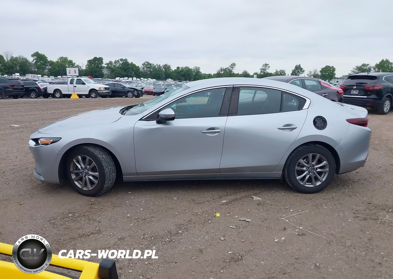 2021 Mazda Mazda3 2.0 VIN:JM1BPAA72M1334309 - 14