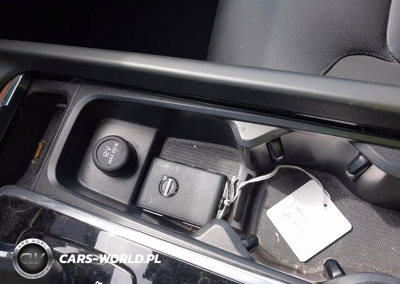 2024 Volvo Xc60 B5 Plus Dark Theme VIN:YV4L12RL1R1782431 - 11